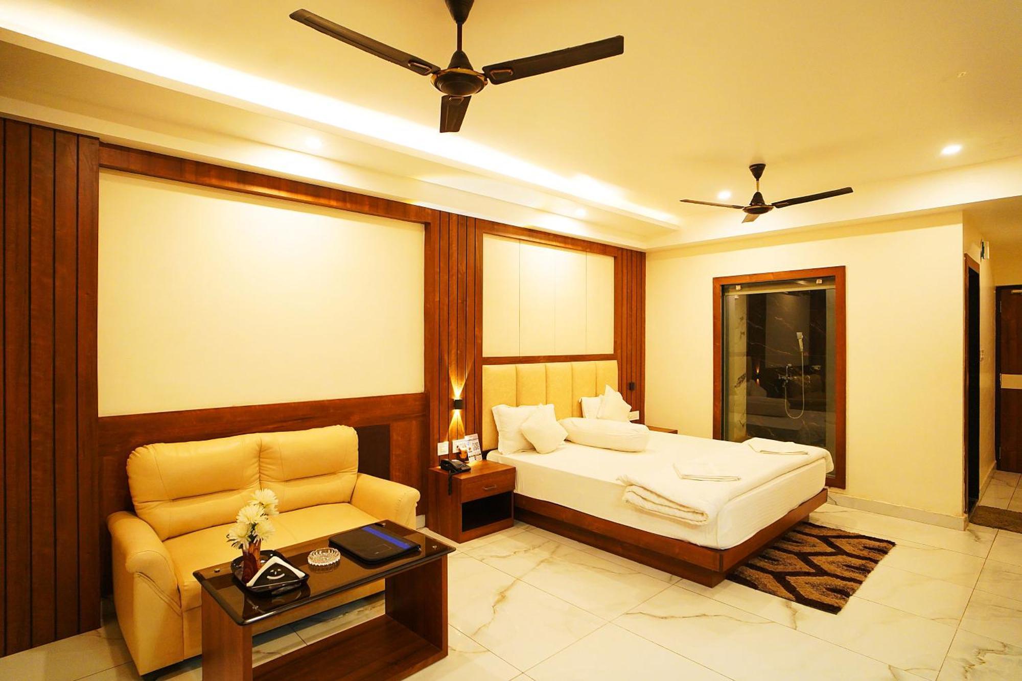 Royal Palace Beach Resort Walking Distance 1 Minutes Mandarmani Bagian luar foto
