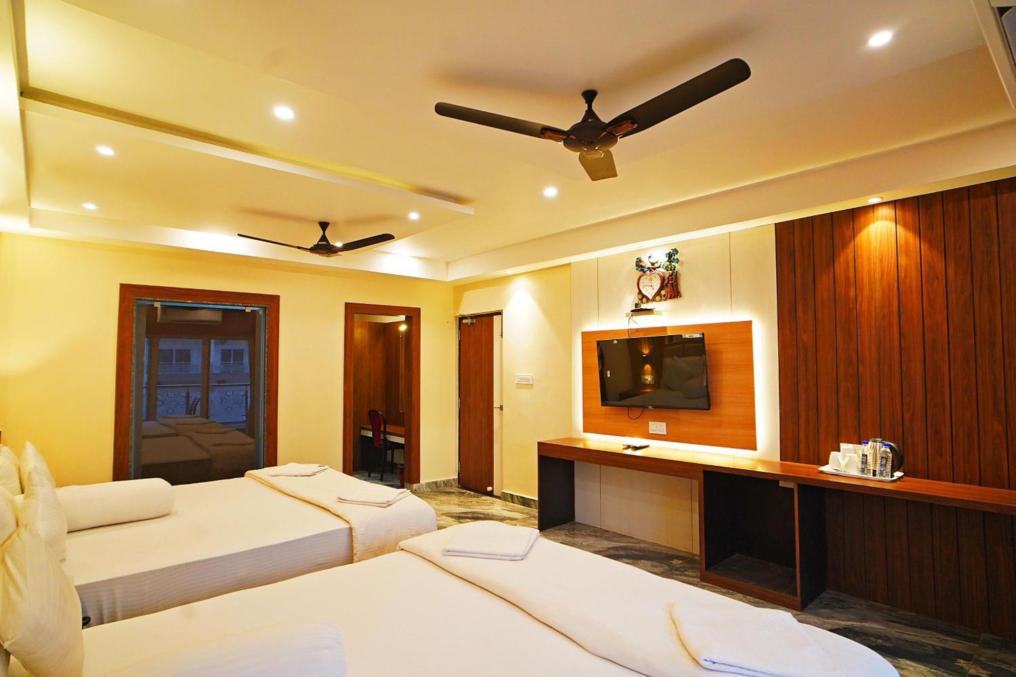 Royal Palace Beach Resort Walking Distance 1 Minutes Mandarmani Bagian luar foto